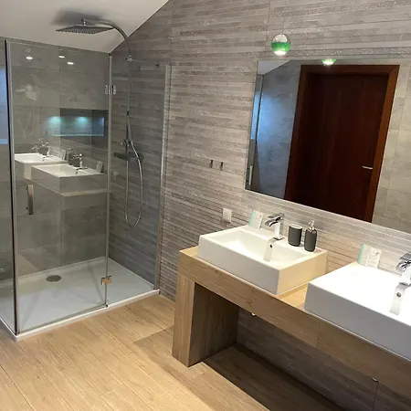 Bed & Breakfast Kompleks Taaka Ryba Rybnik (Silesia)
